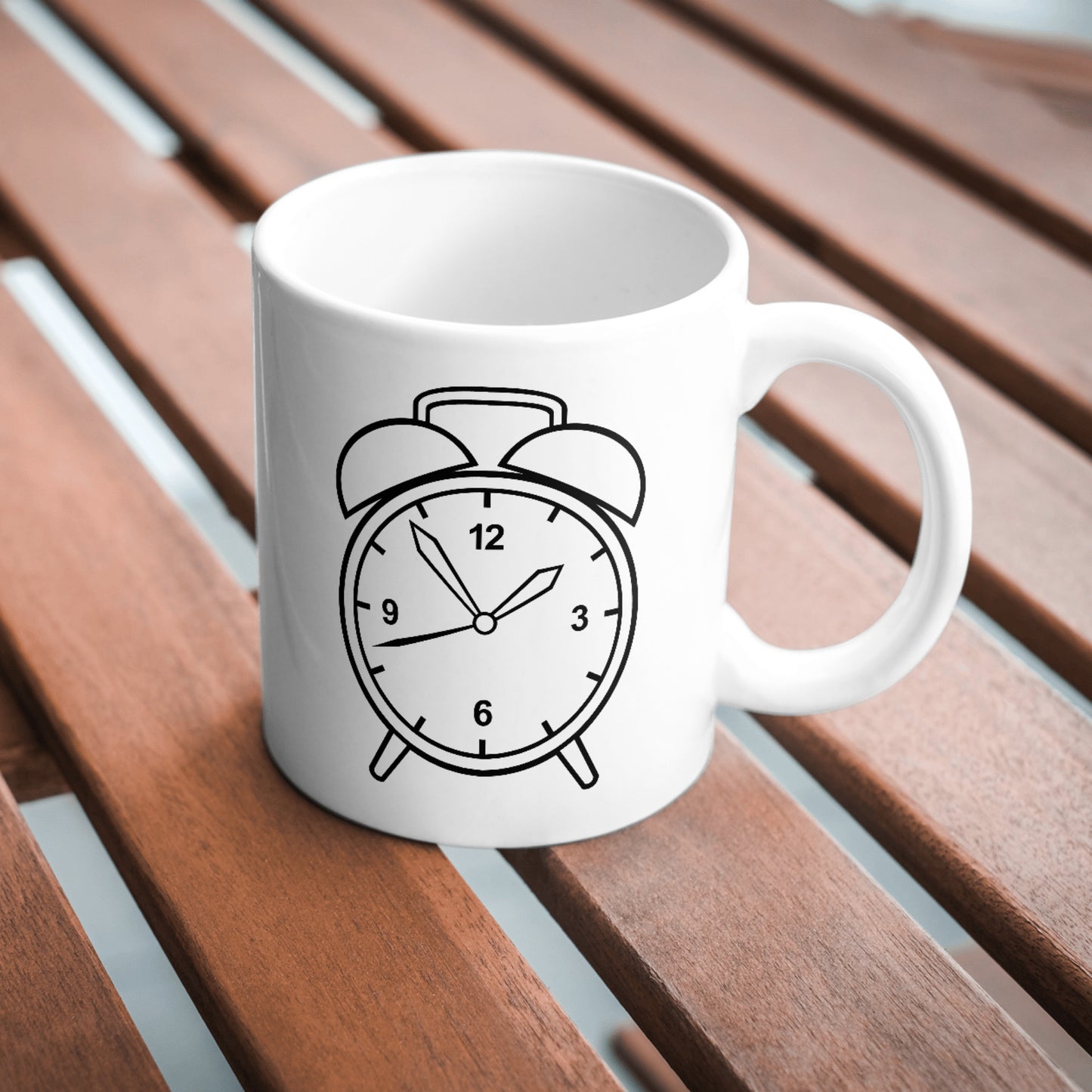 Create stunning designs with a classic alarm clock vector file