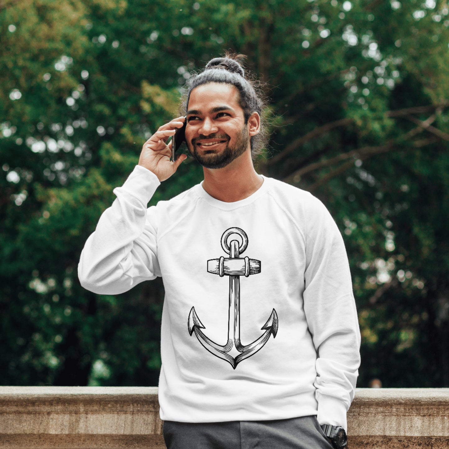 Stylish black and white anchor design for cutting machines