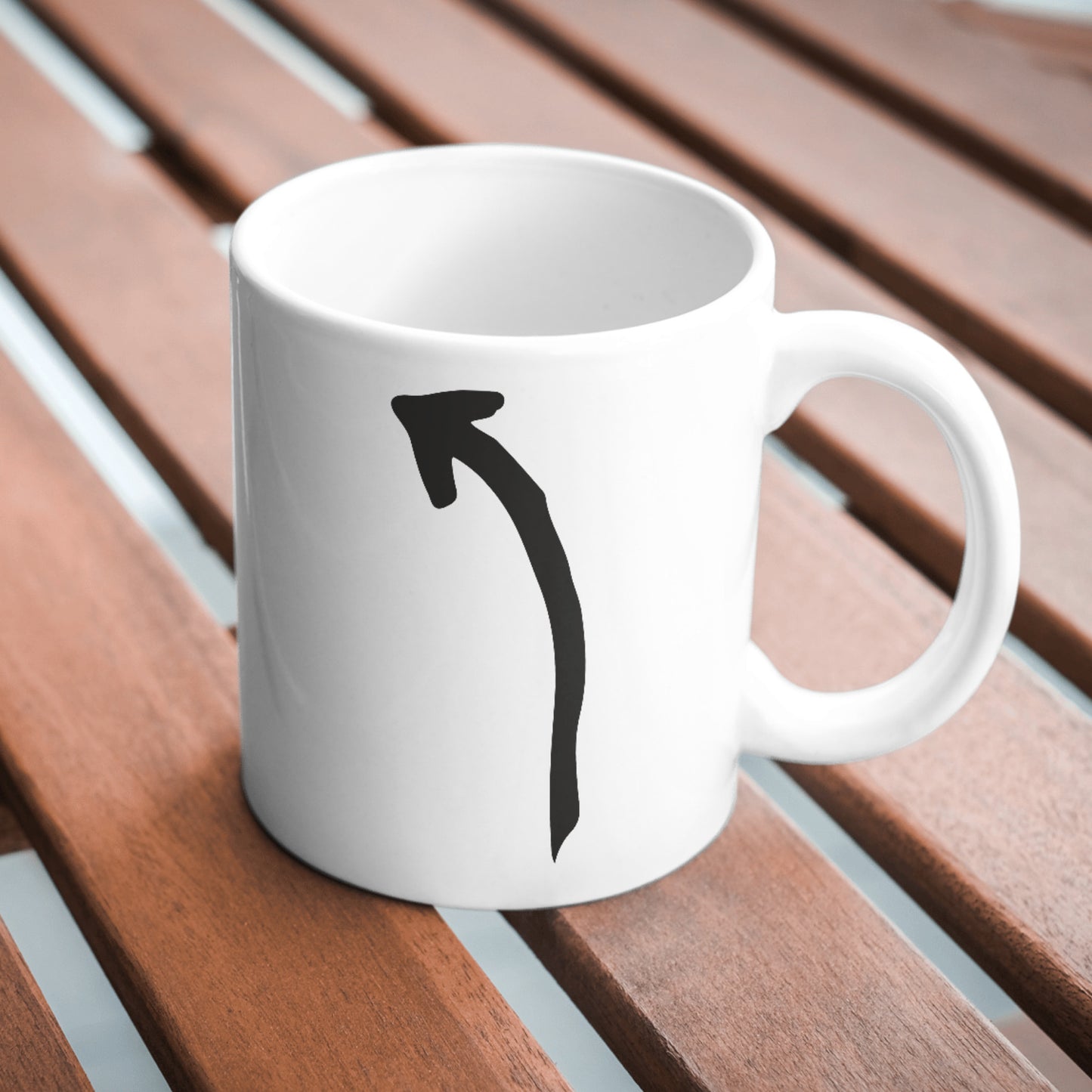 Curved black arrow illustration for crafting projects