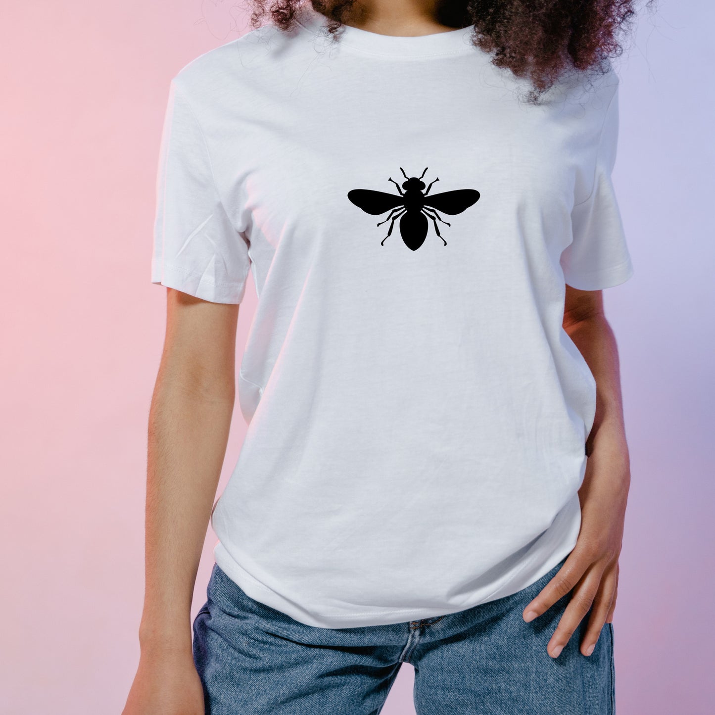 Black bee vector design for cutting machines