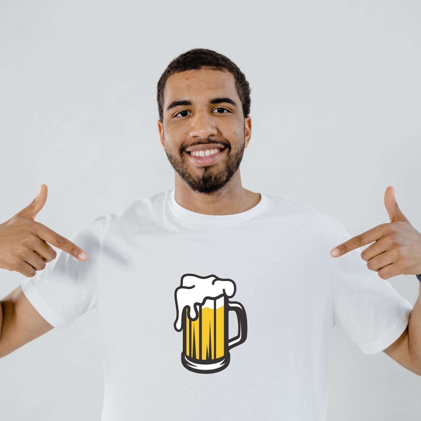 Frothy beer mug SVG design for cutting machines