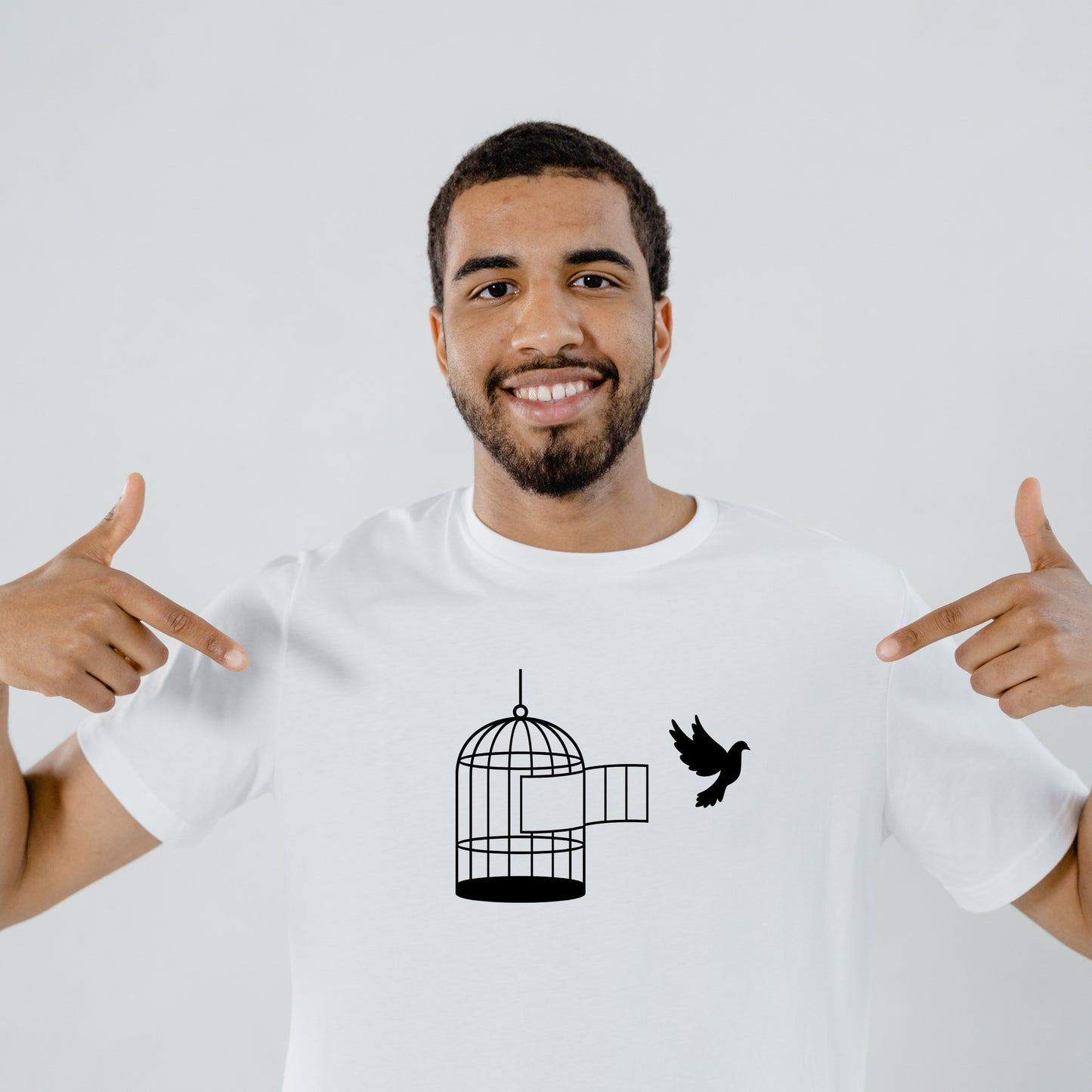 Freedom of flight with a bird and an open cage
