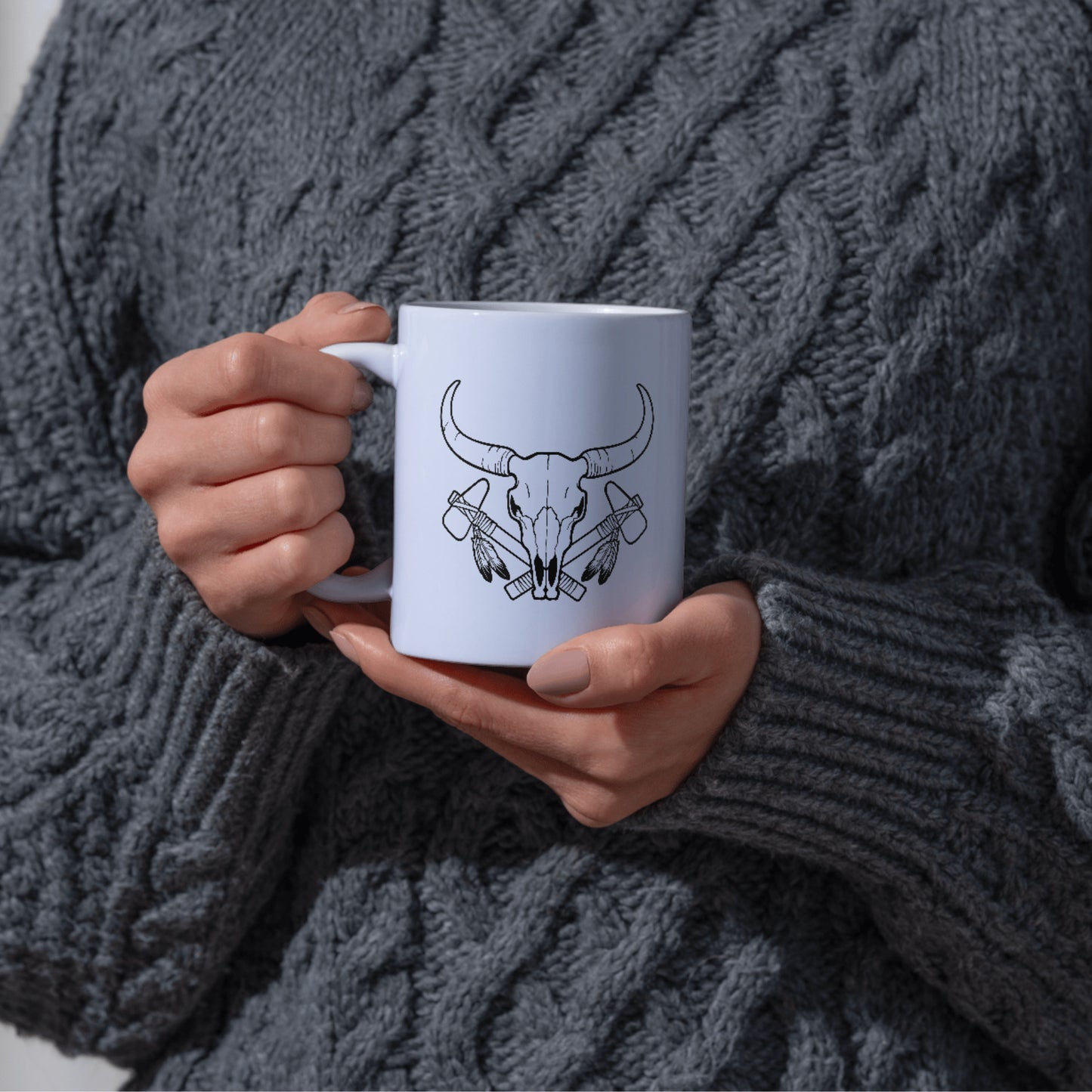 Intricate bull skull design for crafting enthusiasts and decor