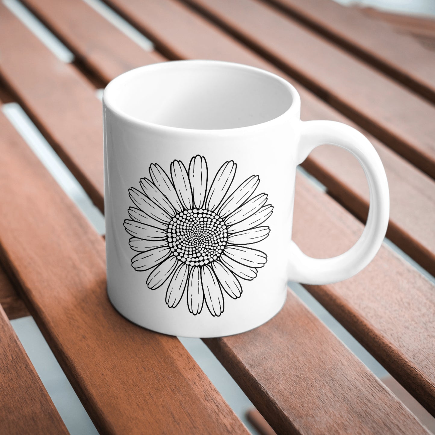 Detailed vector svg file of a beautiful daisy flower design
