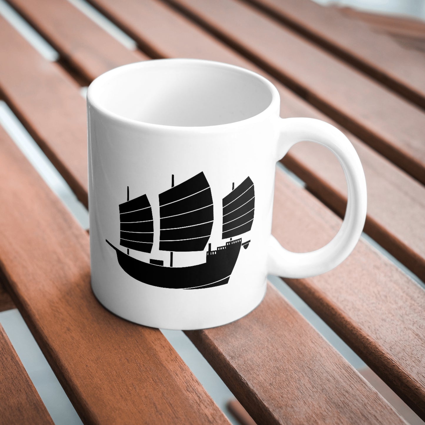 Elegant Chinese junk ship design for creative projects
