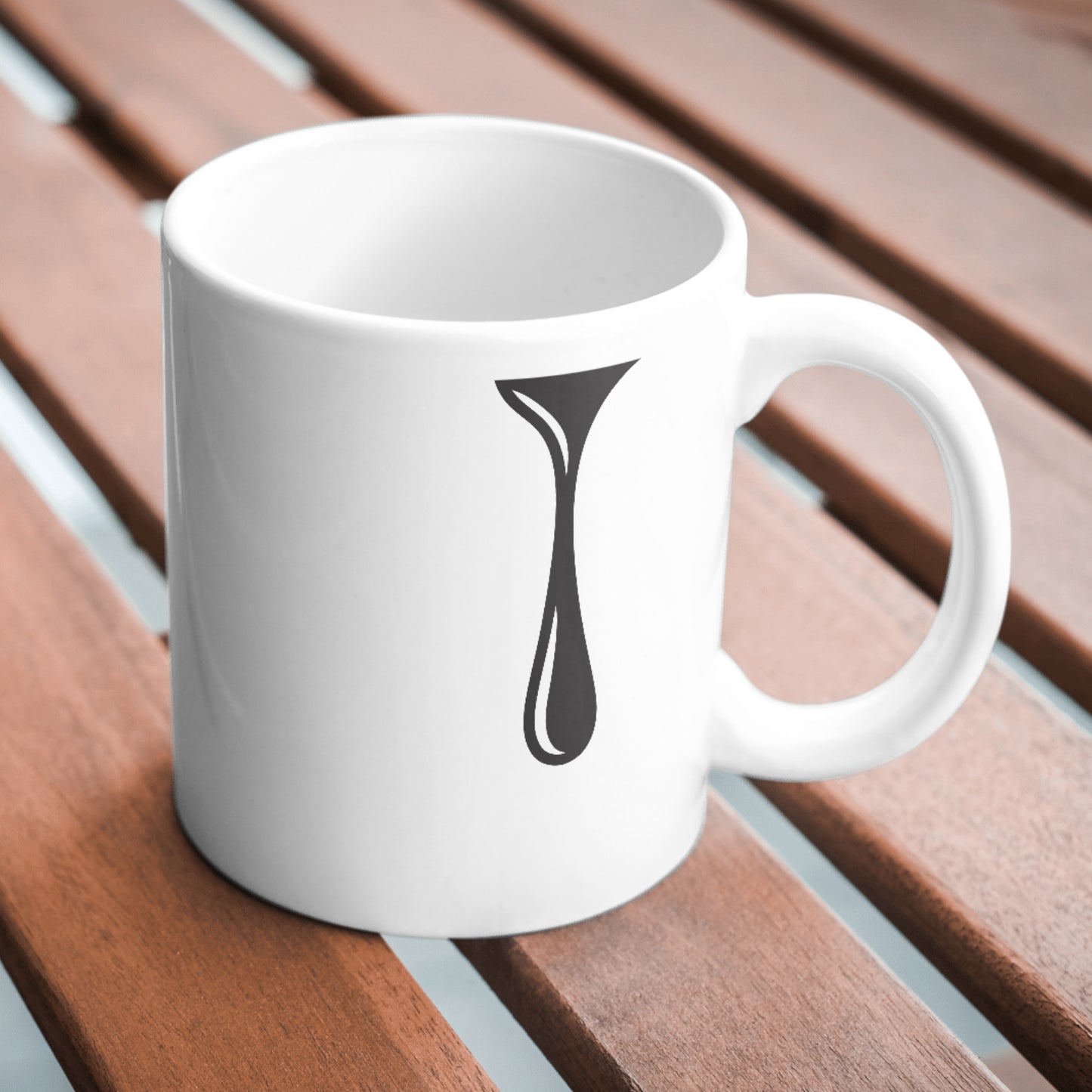 Stylish vector design of a cutting tool for creative projects