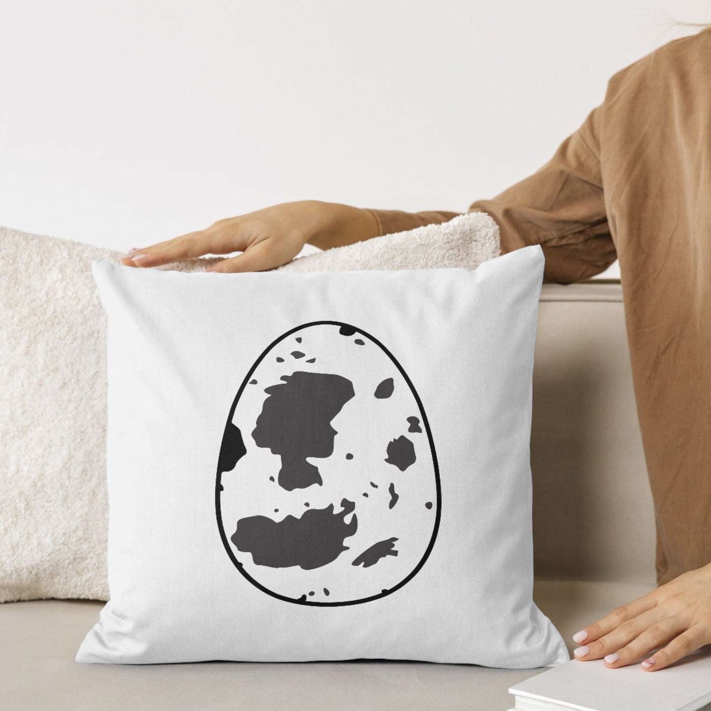 Black and white egg vector design for cutting machines
