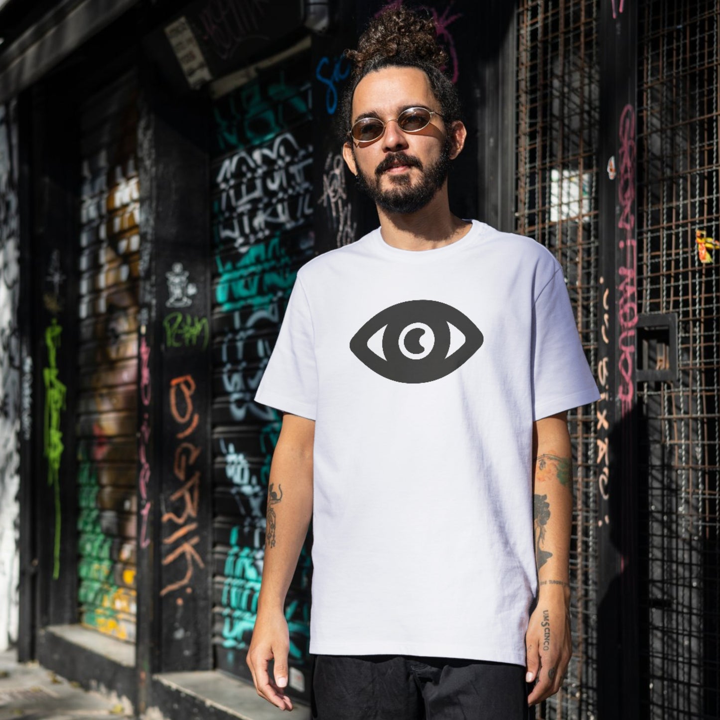 Unique eye vector design for crafting enthusiasts and artists