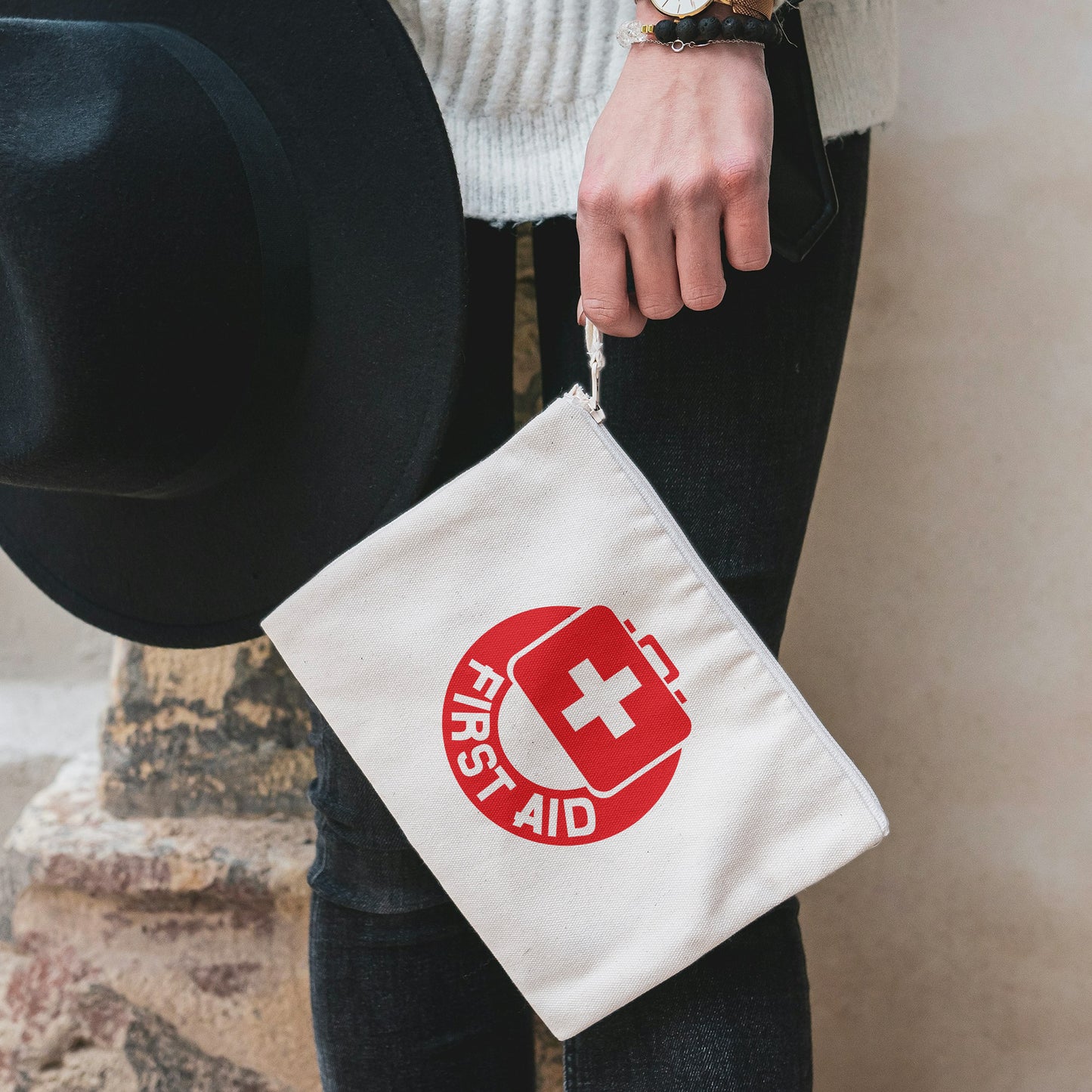 Crafting icon of a first aid symbol