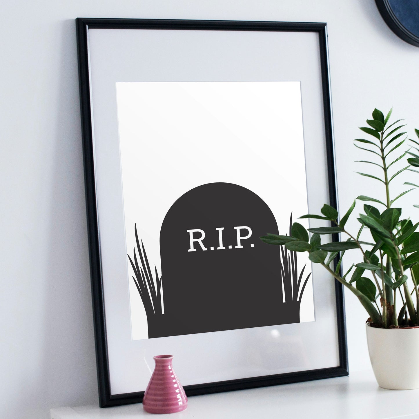 Creative tombstone design for cutting machines
