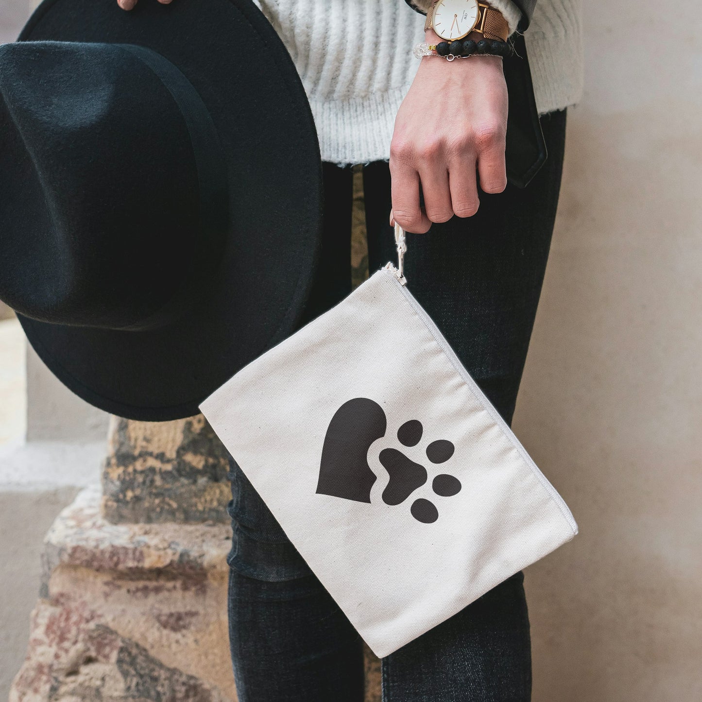 Heart and paw design for creative cutting projects