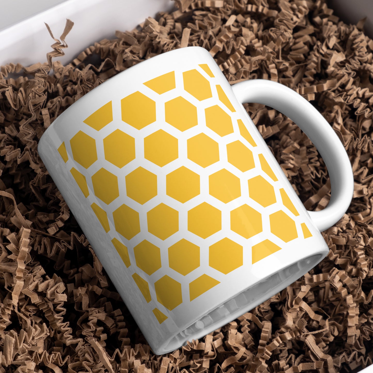 Elegant honeycomb pattern design for creative cutting projects