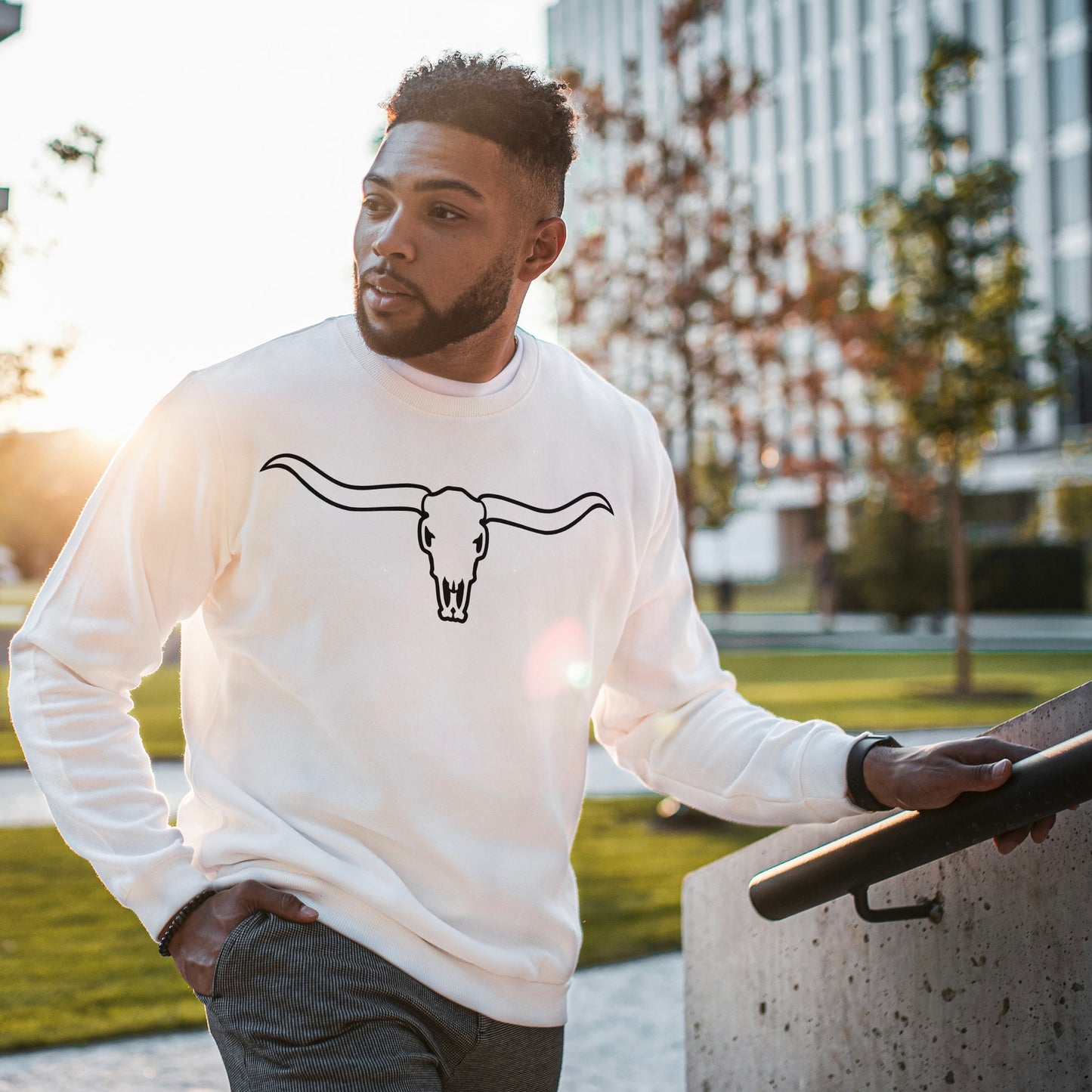 Longhorn skull design in black and white for creative projects