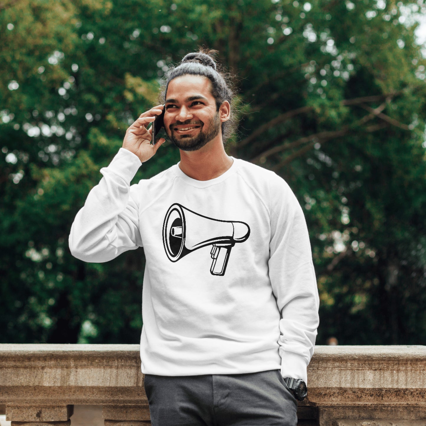 Creative vector design of a loudspeaker for cutting machines