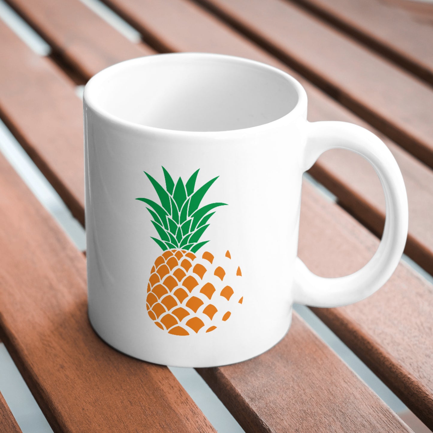 Pineapple design for creative cutting projects