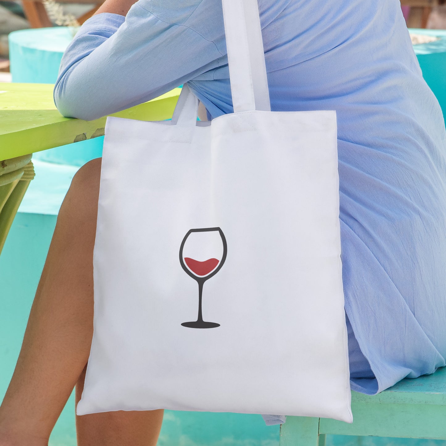Elegant red wine glass design for cutting machines