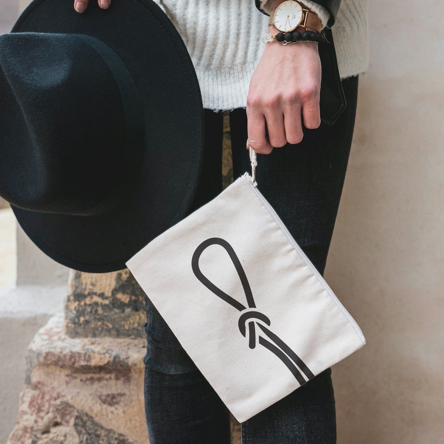 Knot design for crafters and cutting machines