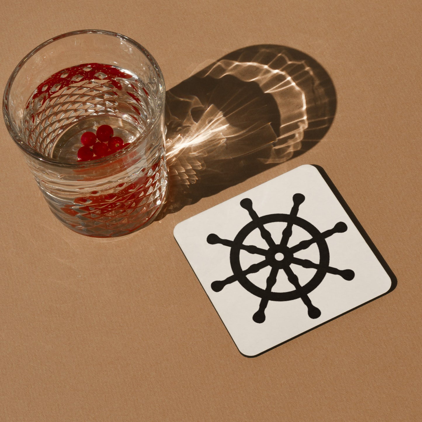 Stylish nautical steering wheel design for crafting