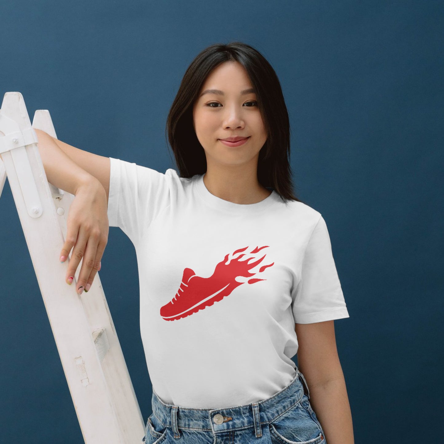 Dynamic red shoe vector icon for creative design projects