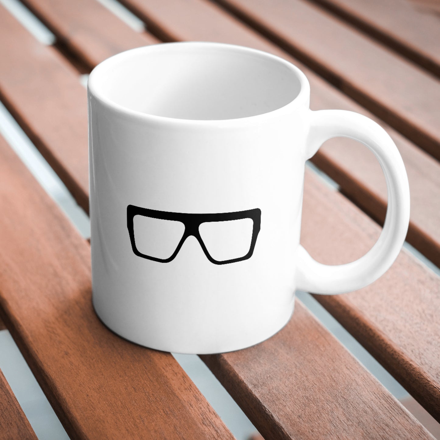 Stylish black glasses design for cutting machines
