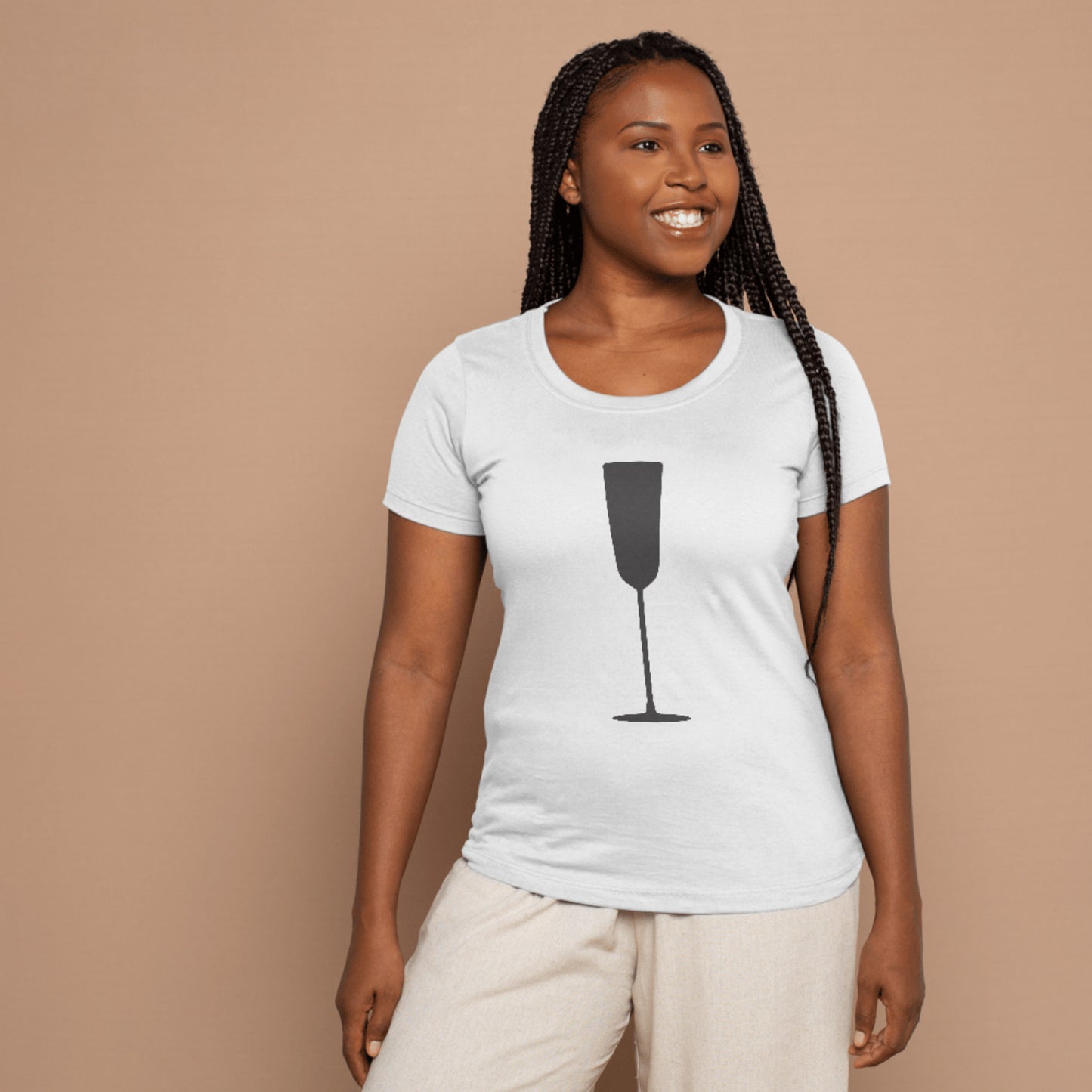 Elegant wine glass design for crafting enthusiasts