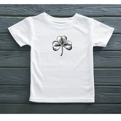 Vintage engraved clover design for cutting machines