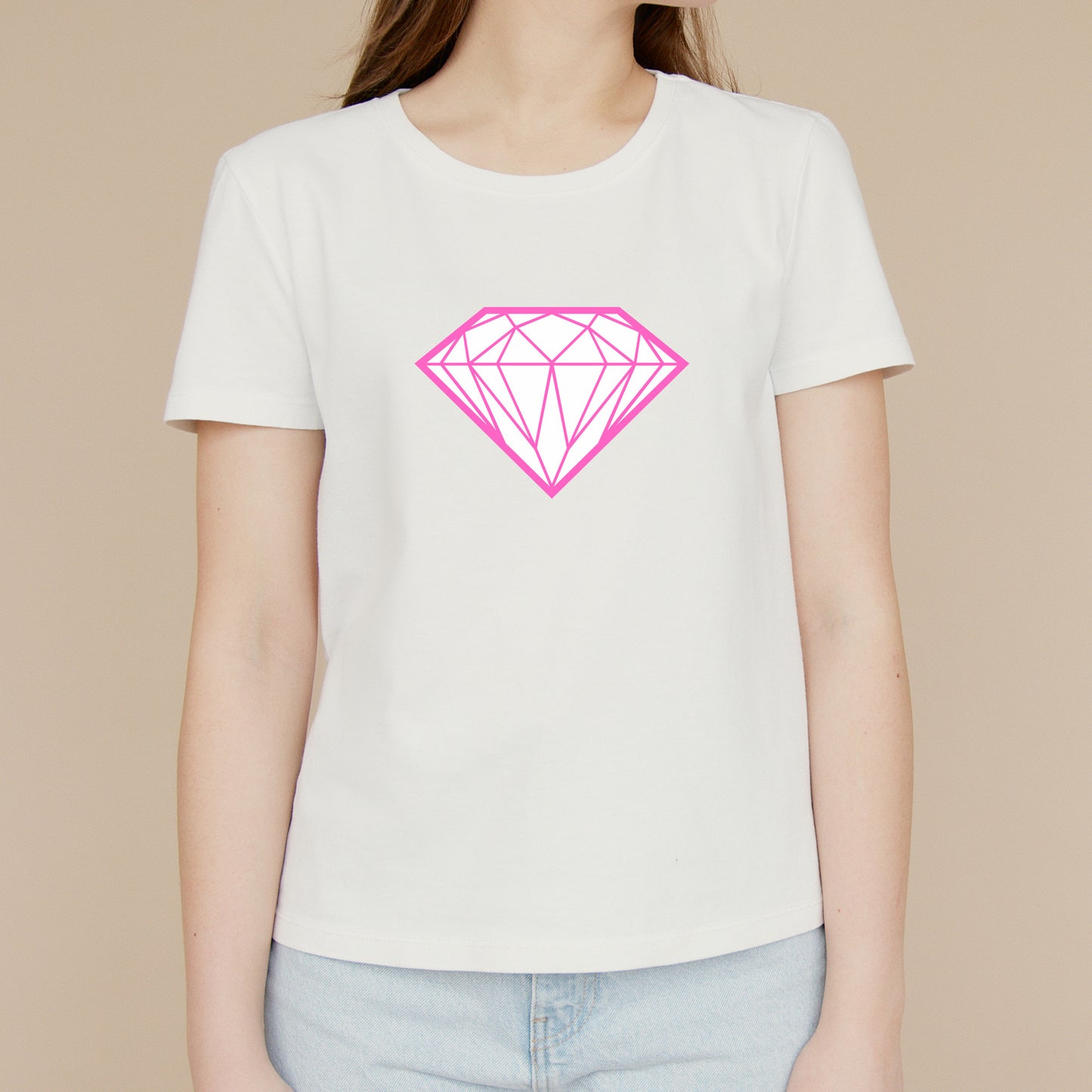 Elegant geometric diamond design for crafting projects