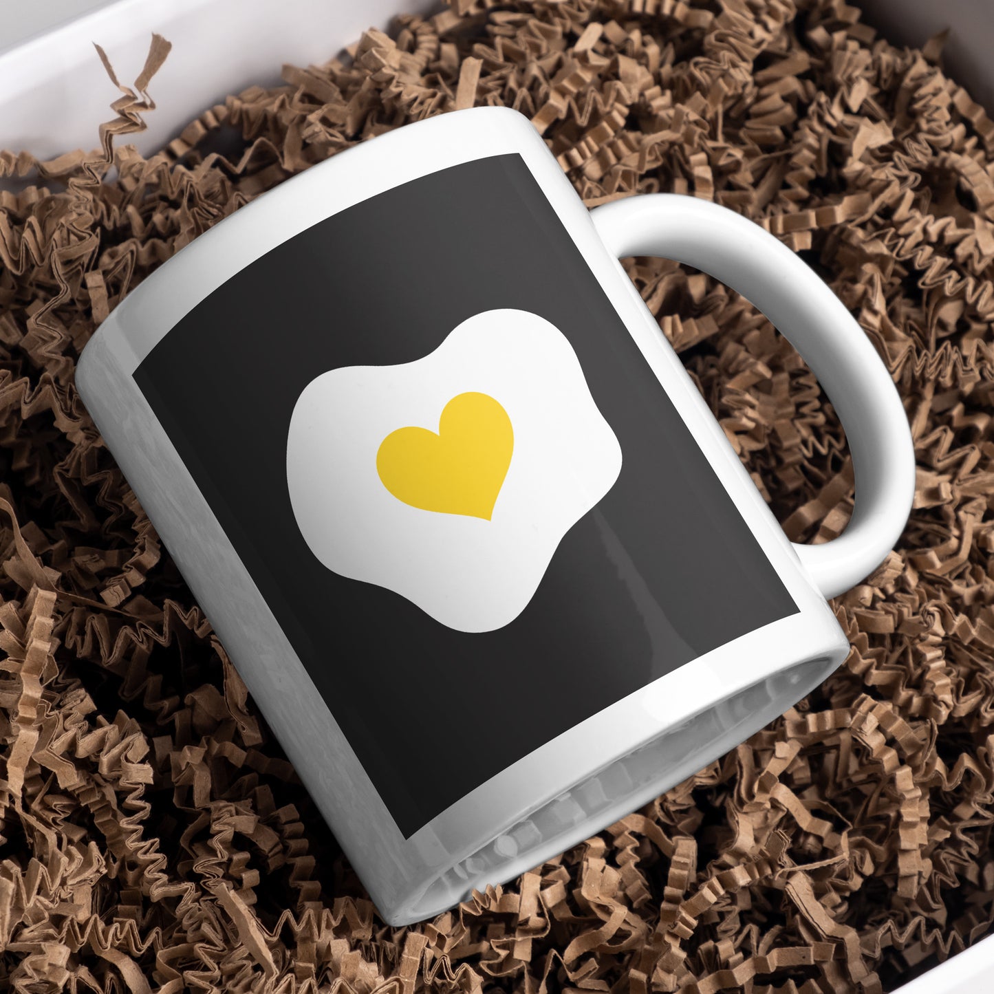 Creative yellow heart-shaped egg design for cutting machine