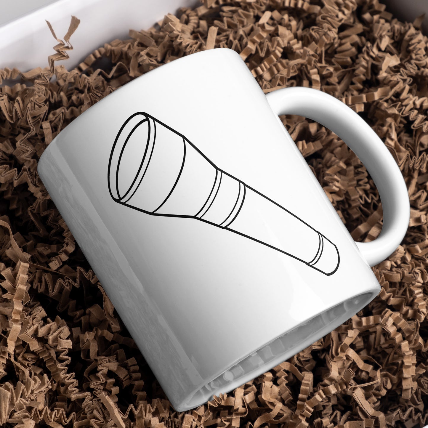 Innovative flashlight design for crafting and cutting projects