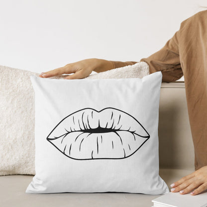Stylish and expressive lip design for creative projects