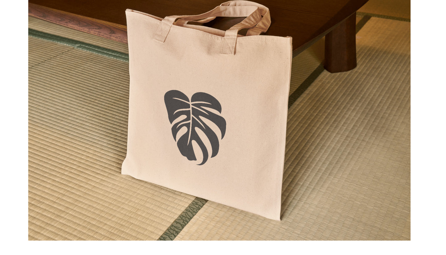Intricate Monstera Leaf Vector Design for Craft Projects