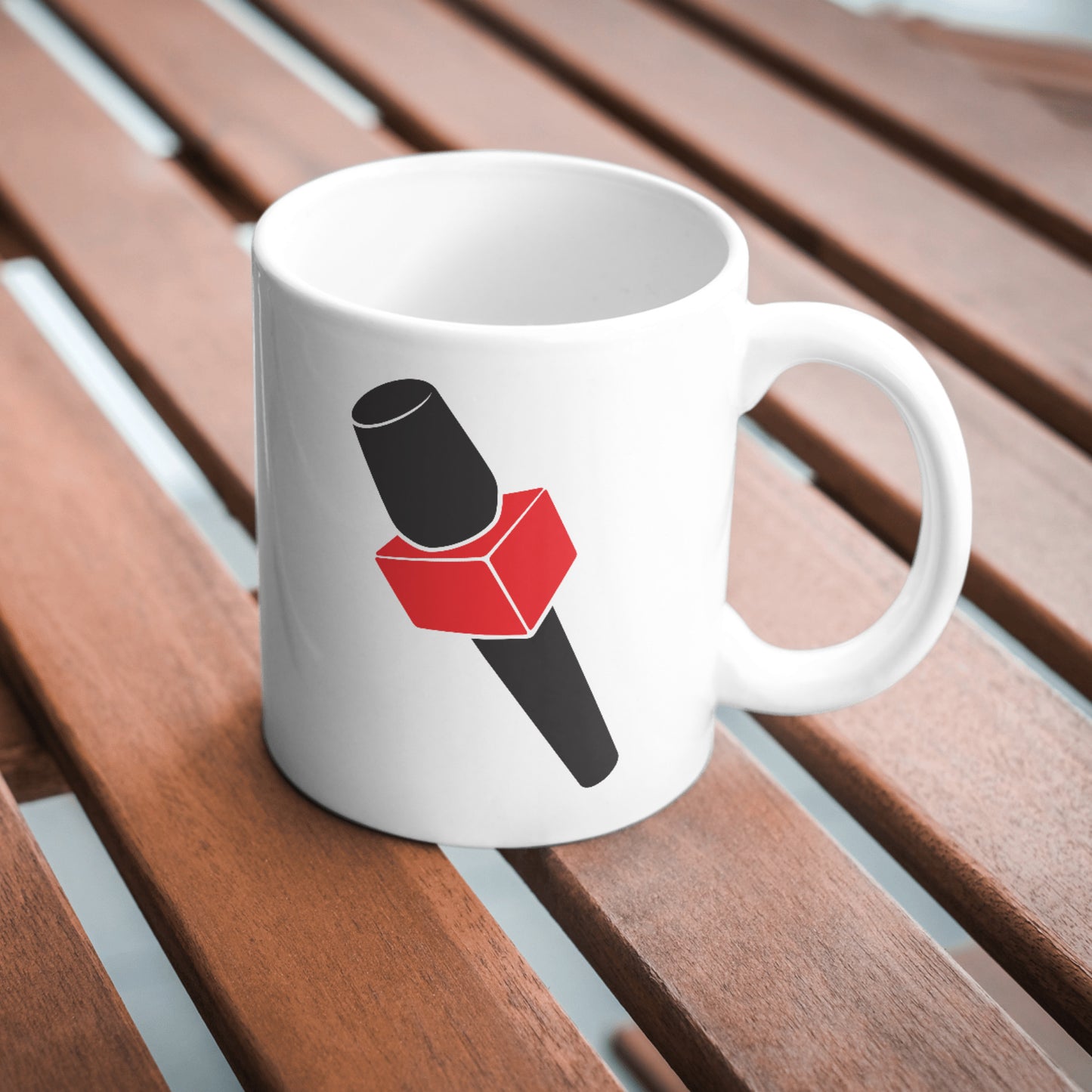 Creative vector design of a news microphone for crafting