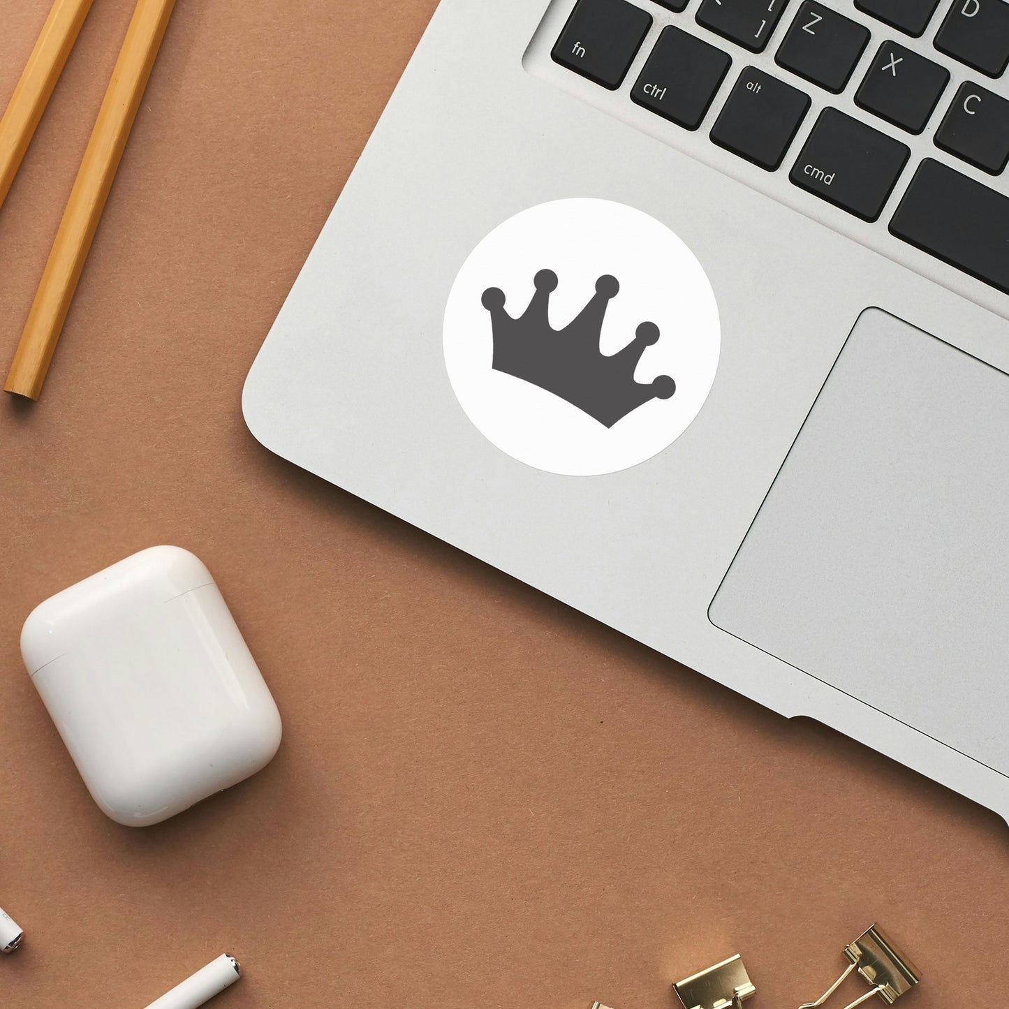 Crown design perfect for crafting and cutting machines